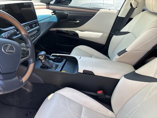 used 2025 Lexus ES 300h car, priced at $50,998
