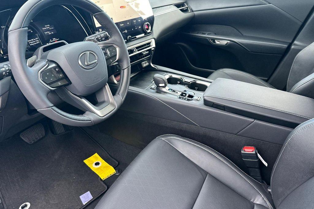 new 2025 Lexus RX 350 car, priced at $62,310