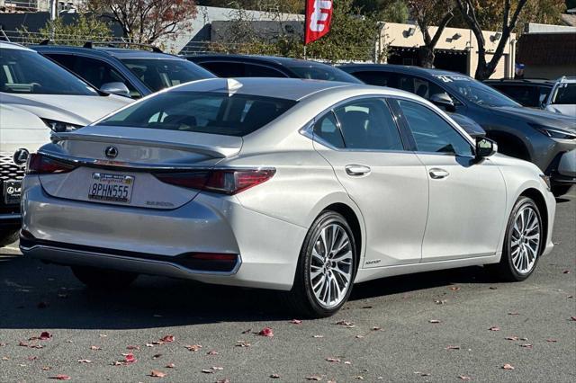 used 2020 Lexus ES 300h car, priced at $32,788