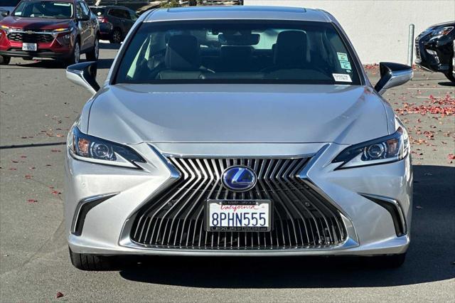 used 2020 Lexus ES 300h car, priced at $32,788