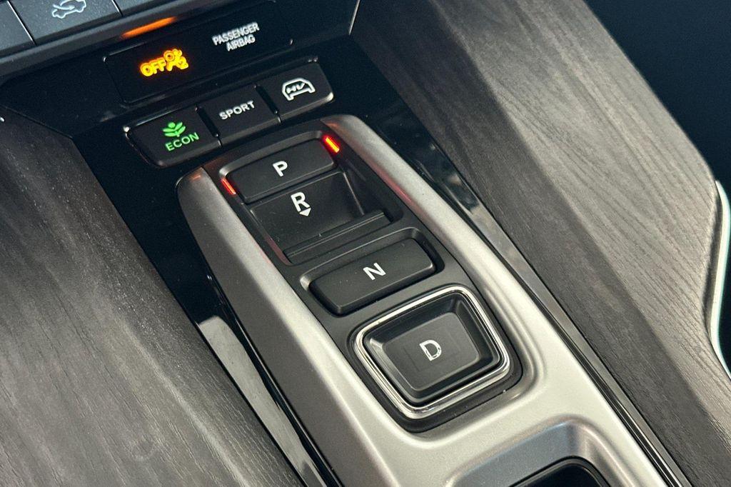 used 2018 Honda Clarity Plug-In Hybrid car, priced at $21,388