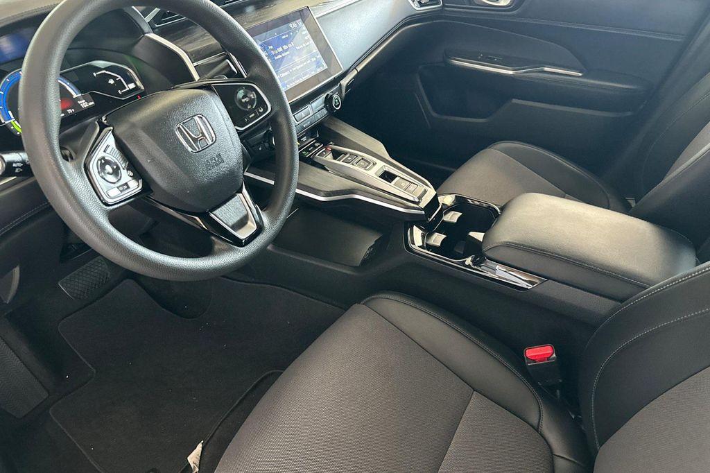 used 2018 Honda Clarity Plug-In Hybrid car, priced at $21,388