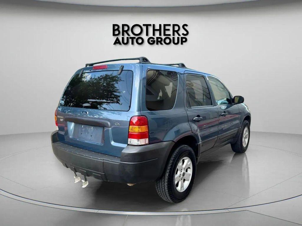 used 2005 Ford Escape car, priced at $4,900