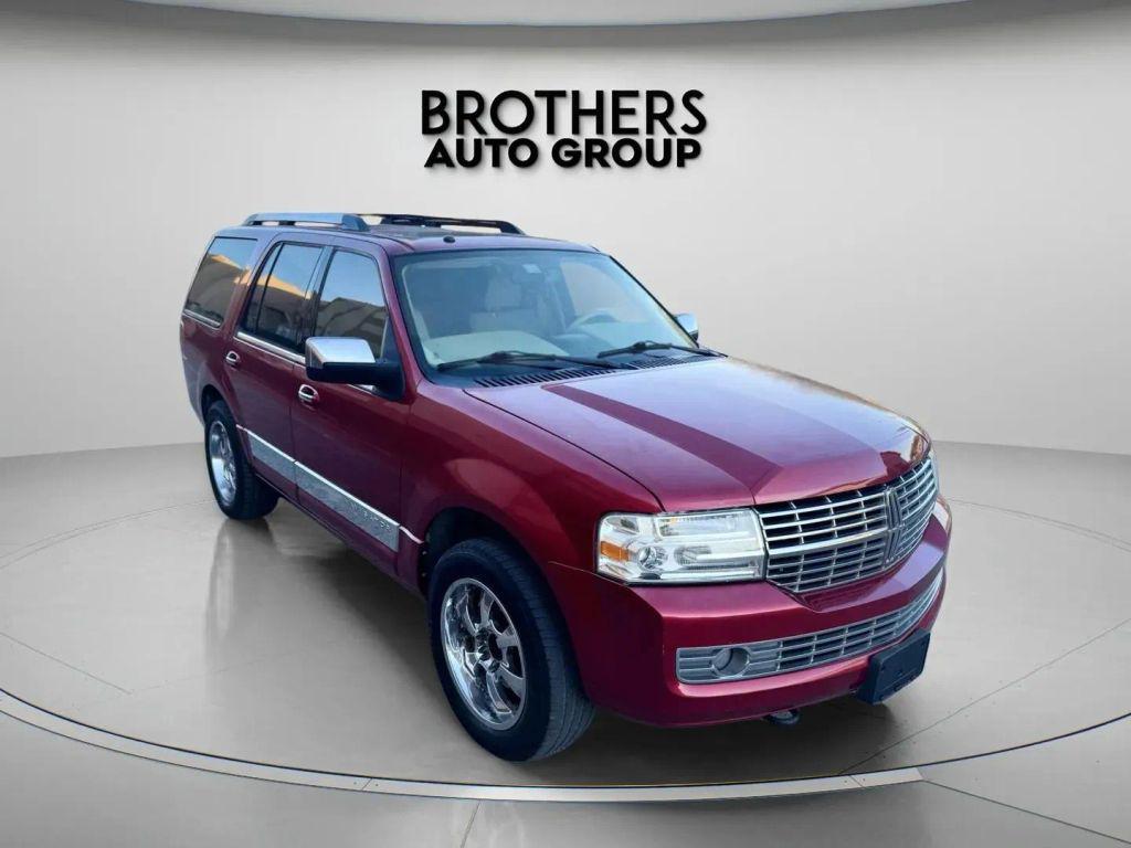 used 2008 Lincoln Navigator car, priced at $13,900