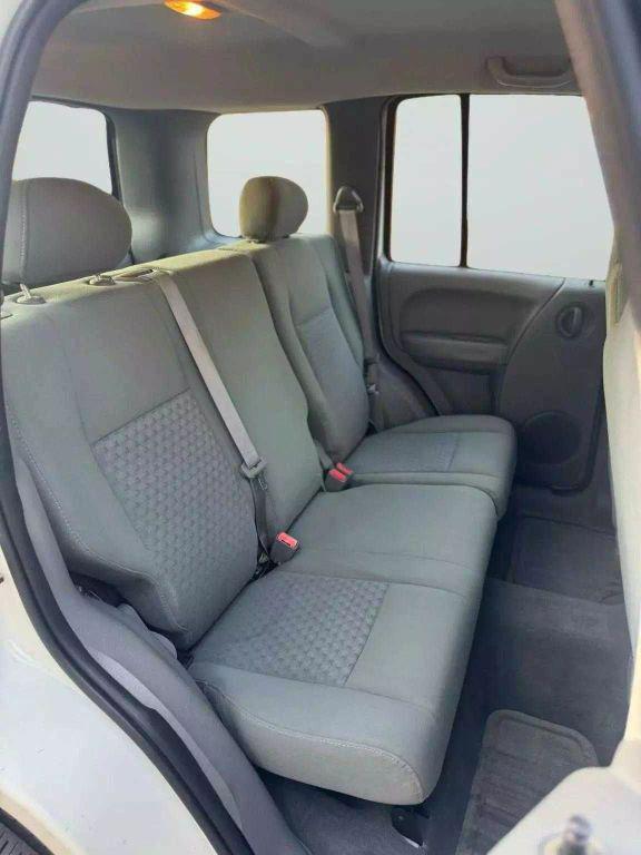 used 2007 Jeep Liberty car, priced at $5,900