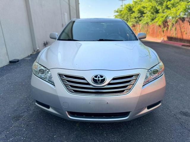 used 2007 Toyota Camry Hybrid car, priced at $7,400