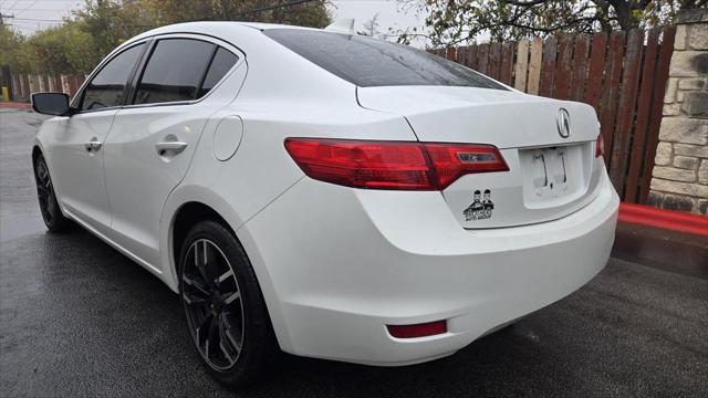 used 2014 Acura ILX car, priced at $13,900