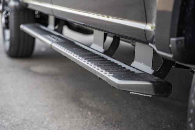 new 2025 Ford F-250 car, priced at $55,421