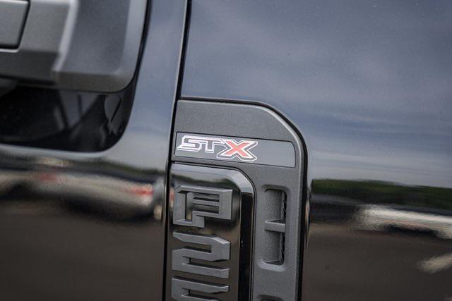 new 2025 Ford F-250 car, priced at $55,421