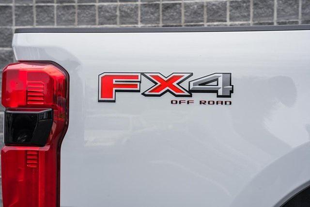 new 2025 Ford F-250 car, priced at $65,422