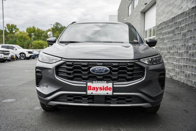 new 2023 Ford Escape car, priced at $25,000