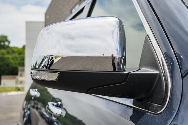 used 2020 Jeep Grand Cherokee car, priced at $21,500