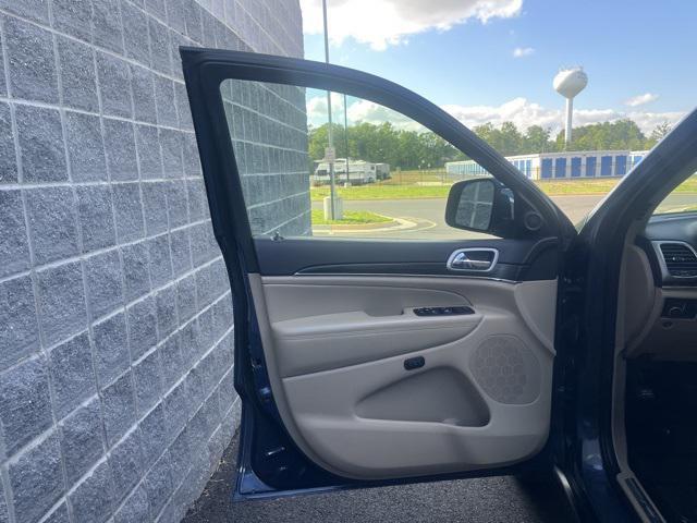 used 2020 Jeep Grand Cherokee car, priced at $22,150