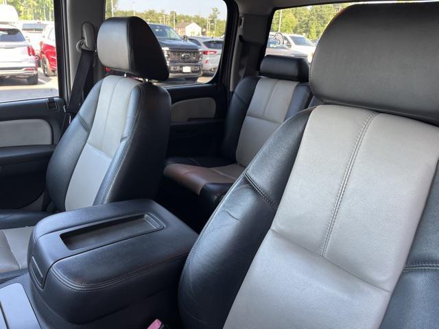 used 2009 GMC Sierra 1500 car, priced at $15,000