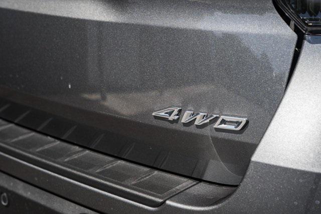 new 2025 Ford Explorer car, priced at $44,262