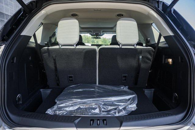 new 2025 Ford Explorer car, priced at $44,262