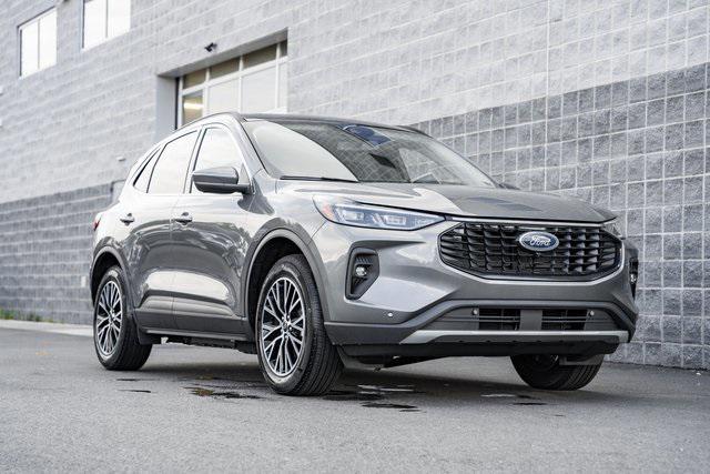 new 2025 Ford Escape PHEV car, priced at $36,992