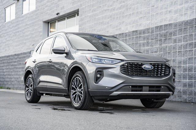 new 2025 Ford Escape PHEV car, priced at $36,992