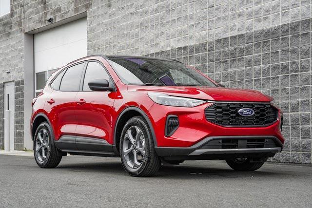 new 2025 Ford Escape car, priced at $31,651