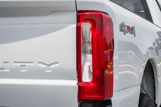 new 2025 Ford F-250 car, priced at $56,992