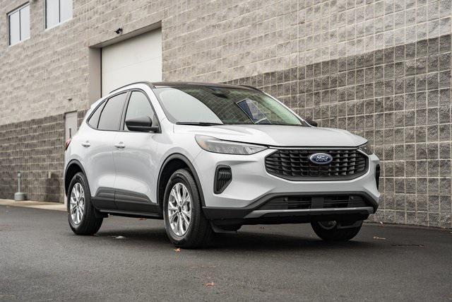 new 2025 Ford Escape car, priced at $28,000