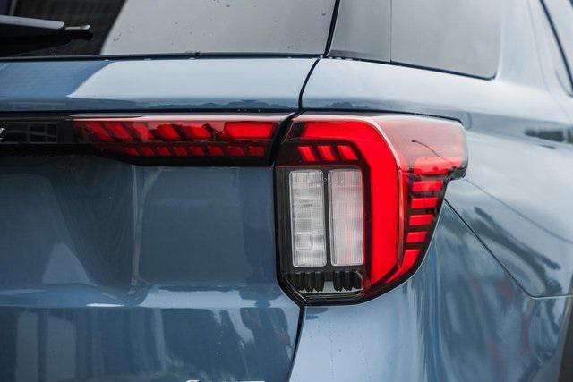 new 2025 Ford Explorer car, priced at $38,799