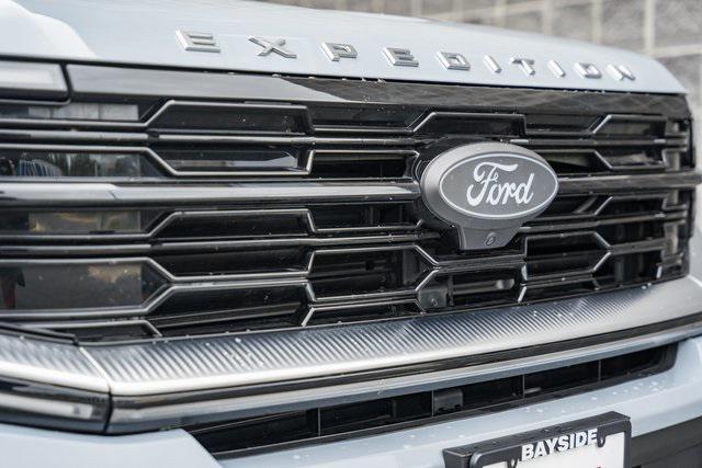 used 2025 Ford Expedition car, priced at $67,873