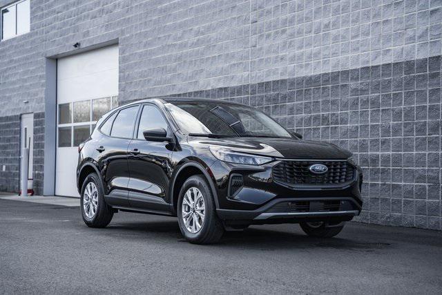 new 2025 Ford Escape car, priced at $26,500