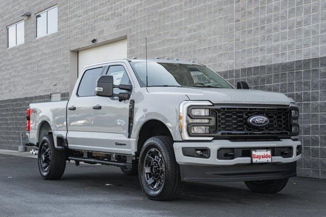 new 2025 Ford F-250 car, priced at $62,500