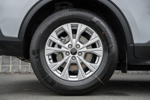 new 2025 Ford Escape car, priced at $26,712