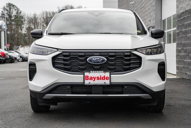 new 2025 Ford Escape car, priced at $30,000