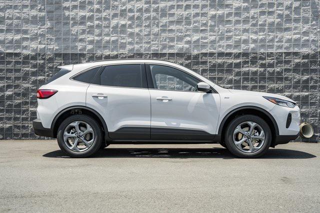 new 2025 Ford Escape car, priced at $30,561