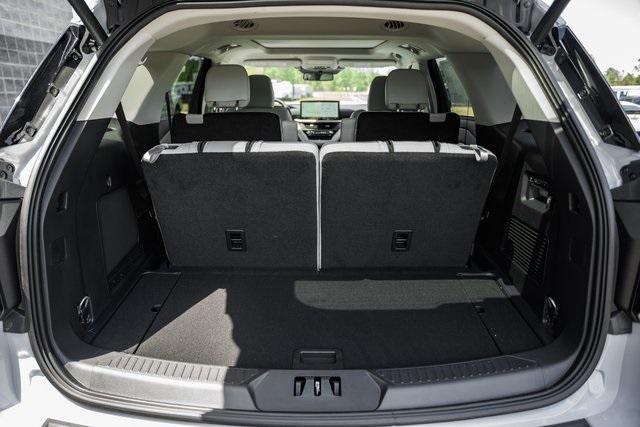 new 2025 Ford Explorer car, priced at $52,897