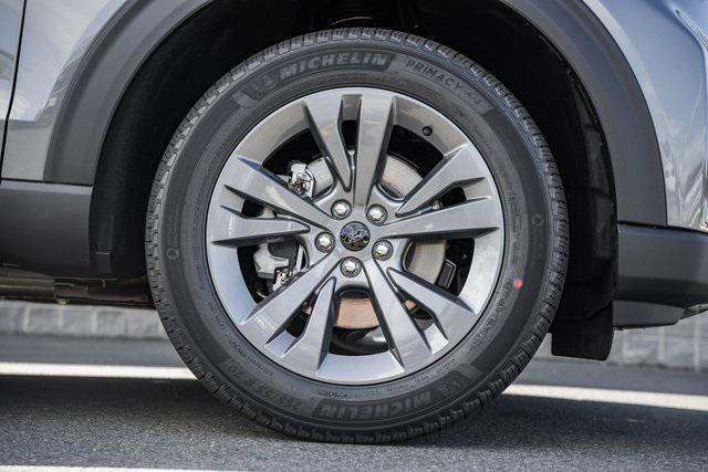 new 2025 Ford Explorer car, priced at $44,966