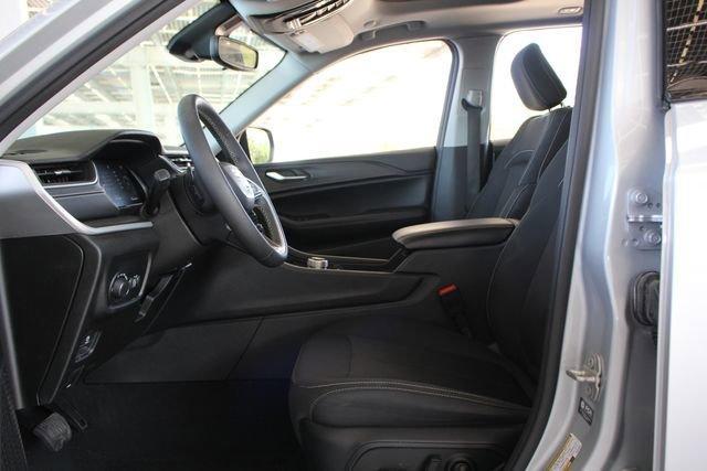 used 2023 Jeep Grand Cherokee car, priced at $28,991