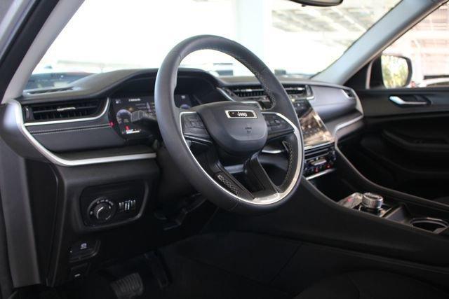 used 2023 Jeep Grand Cherokee car, priced at $28,991