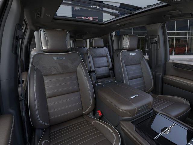 new 2025 GMC Yukon XL car, priced at $110,605