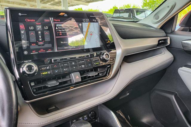 used 2022 Toyota Highlander car, priced at $37,945