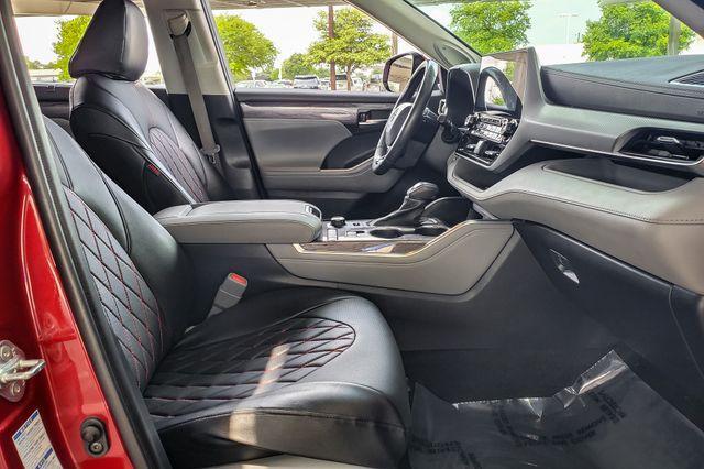 used 2022 Toyota Highlander car, priced at $37,945