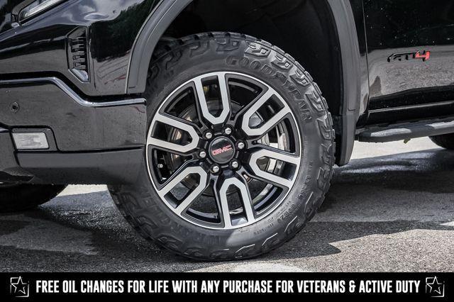 used 2022 GMC Sierra 1500 car, priced at $52,011