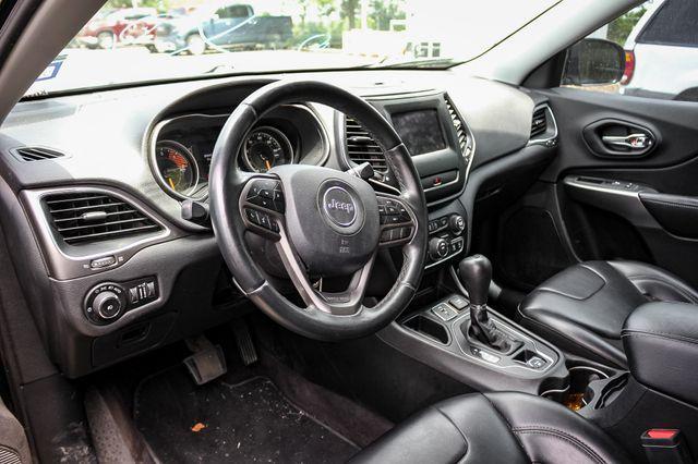 used 2019 Jeep Cherokee car, priced at $16,656