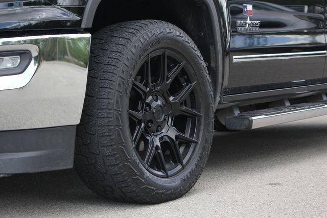 used 2018 GMC Sierra 1500 car, priced at $25,991