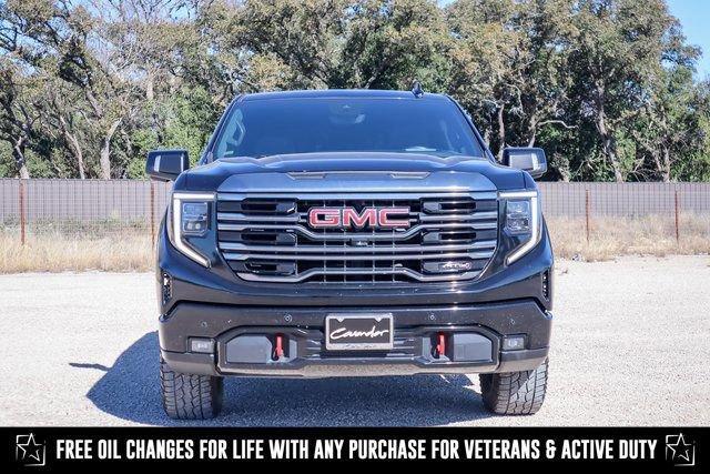 used 2022 GMC Sierra 1500 car, priced at $40,246