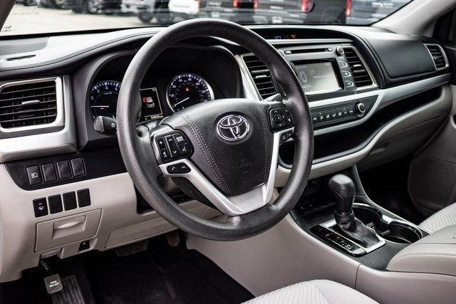 used 2019 Toyota Highlander car, priced at $24,431