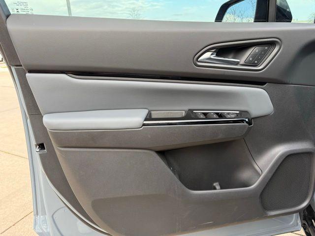 new 2025 Honda Prologue car, priced at $56,605