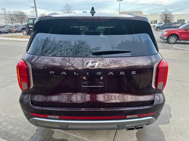 used 2024 Hyundai Palisade car, priced at $36,395