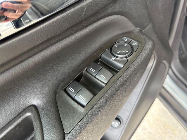 used 2024 Chevrolet Equinox car, priced at $22,089