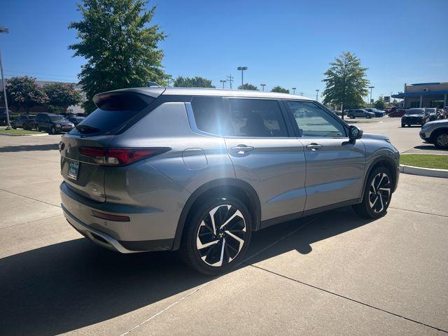 used 2024 Mitsubishi Outlander car, priced at $24,995
