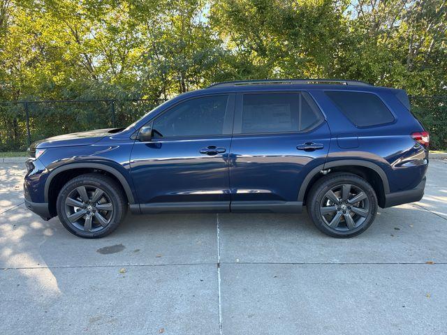 new 2025 Honda Pilot car, priced at $41,695