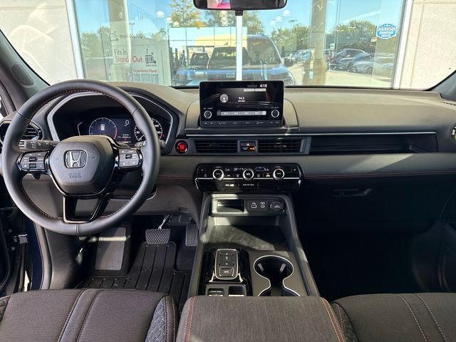 new 2025 Honda Pilot car, priced at $41,695